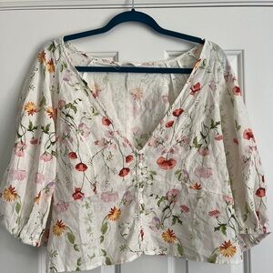 HandM Women Linen blend Blouse with flowers with puffy sleeves